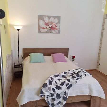 Lory Apartamento Pula Exterior foto